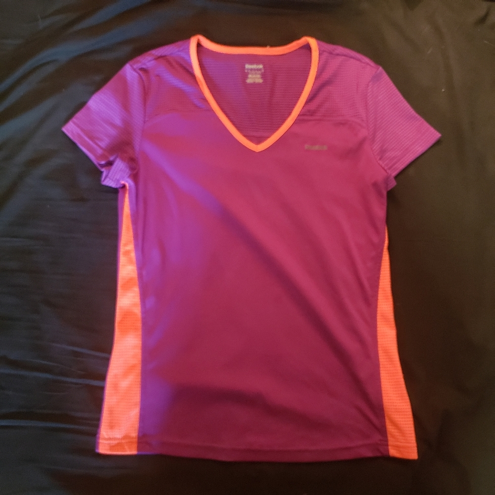Reebok play dry small purple and orange shirt